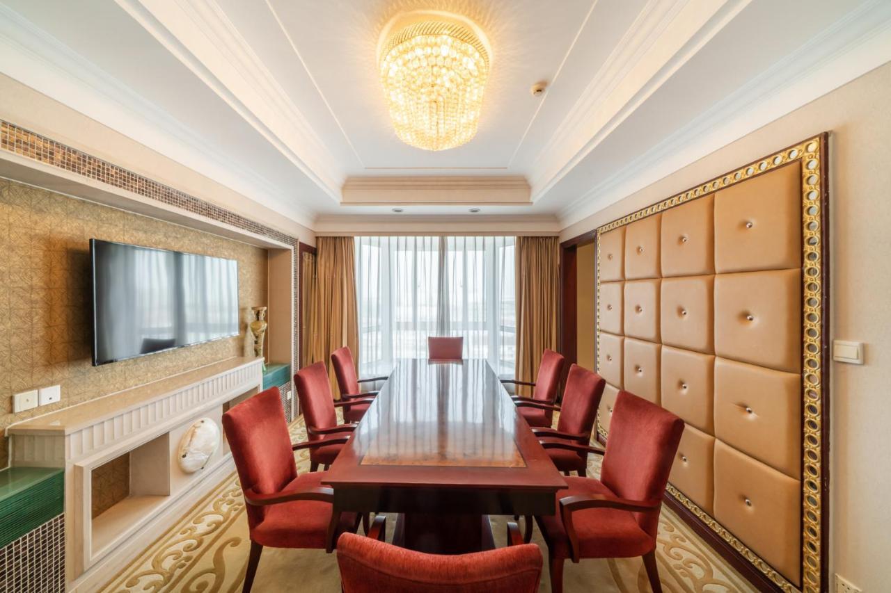 Maritim Hotel Taicang Garden Exterior photo